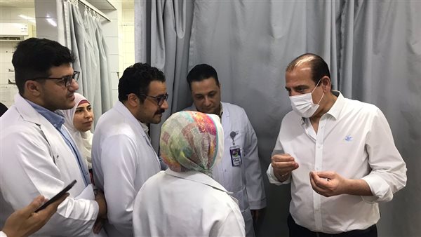 نائب وزير الصحة يجري جولة تفقدية موسعة بالمنشآت الصحية في الدقهلية ويوجه بمكافآت للمتميزين وتحقيقات للمقصرين