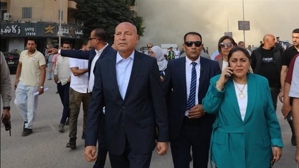 محافظ القاهرة يشرف على إزالة عقار مخالف مكوّن من 12 طابقًا بشارع مؤسسة الزكاة