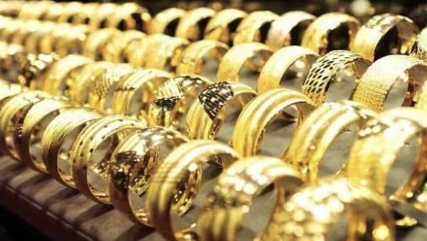 كم عيار 21؟.. أسعار الذهب تغلق تعاملات مساء الجمعة على ارتفاع