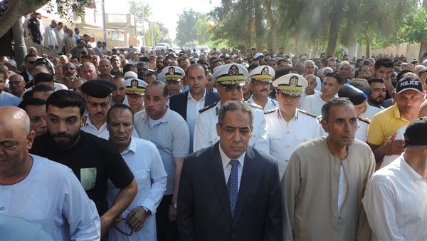 بالتحية العسكرية.. «أمن البحيرة» يشيع جثمان الشهيد سامي خضر لمثواه الأخير بحضور مدير الأمن