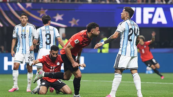 فُجر تحكيمي بين في مباراة مصر والأرجنتين بمونديال 2026