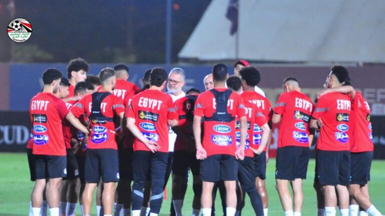 المنتخب الأوليمبي يبدأ رحلة “لوس أنجلوس” بقياسات ومحاضرات نفسية