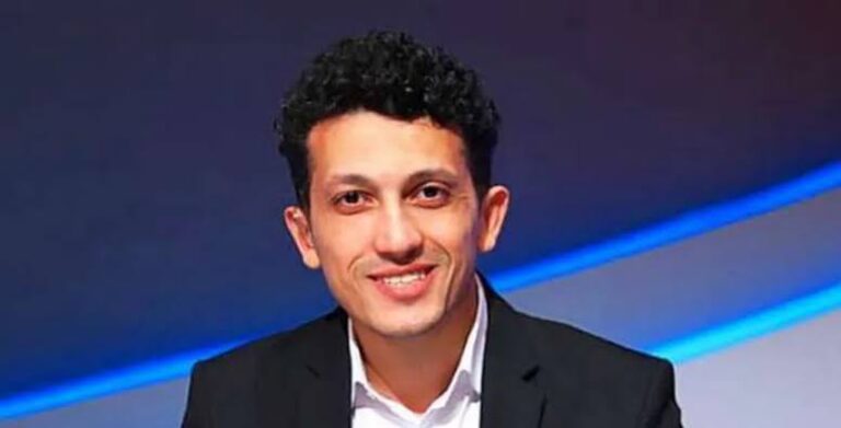 التشكيل الخاطئ والتأخر في التغييرات وراء معاناة الأهلي أمام إنبي