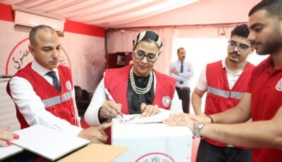 التطوع يجسد قيم التضامن والتكافل
