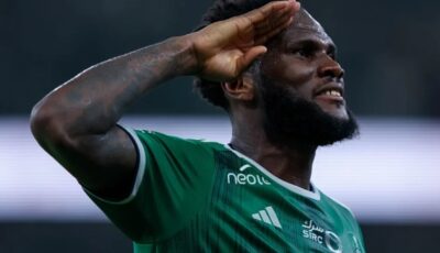 يوفنتوس يتحرك بقوة لضم لاعب خط الوسط الإيفواري فرانك كيسي لصفوفه