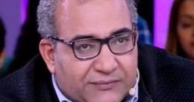 بيومى فؤاد يرفض دفع مصاريف مدرسة ابنه.. وتأجيل استئنافه إلى 24 أكتوبر