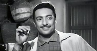 كبرياء رشدي أباظة حرمه من العالمية.. حكاية لورانس العرب قبل عمر الشريف