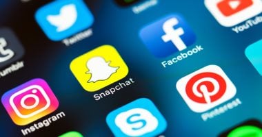نيوزيلندا تعتزم حظر مواقع التواصل الاجتماعي لمن دون 16 عاما