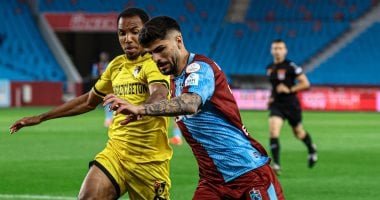 طرابزون سبور ضد فيرينتسفاروشي.. تقدم الضيوف 1 – 0 فى الدورى الأوروبى (فيديو)
