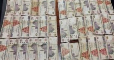 جهات التحقيق تستجوب نصاب استولى على أموال المواطنين بزعم تسفيرهم