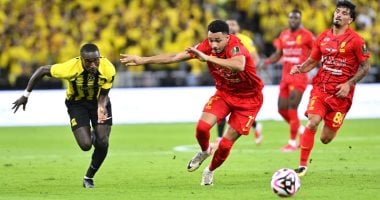 القادسية يستضيف اتحاد جدة فى قمة الدوري السعودي الليلة