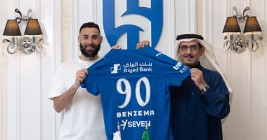 تعثر فسخ تعاقد كريم بنزيما مع الهلال السعودي
