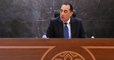 رئيس الوزراء يعلن تخصيص 100 رحلة عمرة لوالدى ضحايا ومصابى حادث الإسماعيلية