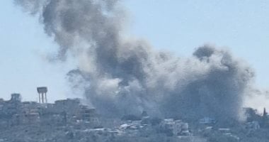 العالم هذا الصباح.. غارات إسرائيلية تستهدف منطقة علي الطاهر جنوب لبنان.. زيمبابوي: ارتفاع عدد قتلى تحطم عبارة في بحيرة كاريبا إلى 72 شخصا.. المغرب يوقف مئات المهاجرين غير النظاميين قرب المعبر الحدودى مع إسبانيا