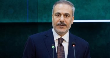 وزيرا خارجية باكستان وتركيا يبحثان هاتفيا آخر المستجدات الإقليمية