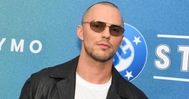 نيكولاس هولت يواجه انتقادات بعد انضمامه لمسلسل Harry Potter الجديد