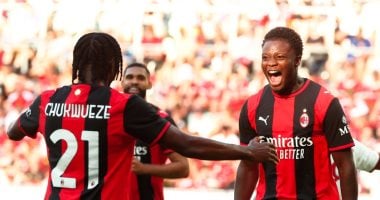 مانشستر يونايتد يخسر برباعية ضد ميلان قبل انطلاق الدوري الإنجليزي