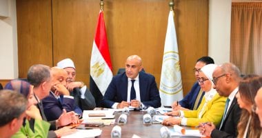 وزير التعليم يصدر قرارين بشأن نظام الدراسة والامتحانات لطلاب البكالوريا والثانوية