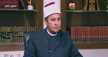 هل يجوز للمدير الاطلاع على هاتف الموظف وقراءة رسائله؟ .. أمين الفتوى يجيب