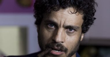 محمد الزواوي: عمر الشريف نموذج لنجاح الممثل العربى عالميا مع الحفاظ على هويته