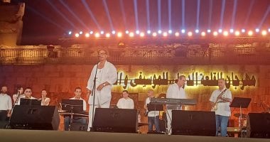 مدحت صالح: أنتظر مهرجان القلعة من السنة للسنة وتحية لقناة الحياة