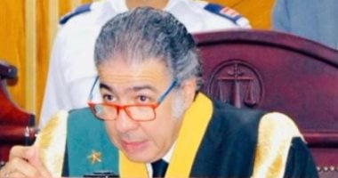 طلقها 7 مرات لصوتها العالي.. محاكمة أبو حديد المتهم بالشروع فى قتل طليقته