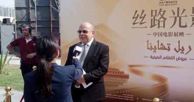 وصول أحمد بدوى رئيس لجنة مصر للأفلام لاحتفالية عروض الأفلام الصينية بالهناجر