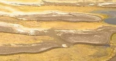 نهر الدانوب يفضح أسرار الحرب.. الجفاف يكشف جثتى جنديين ودراجة عسكرية