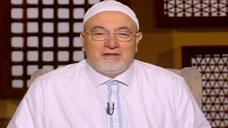 لا تجوز قراءة الفاتحة بدون البسملة