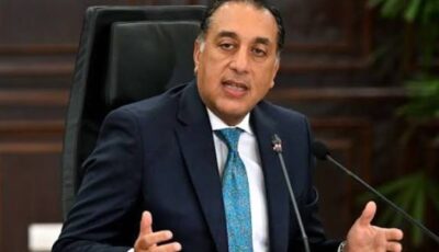مدبولي يعلن تخصيص 100 رحلة عمرة لوالدي مصابي وضحايا حادث الدواويس بالإسماعيلية