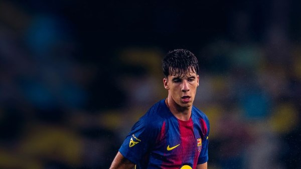 برشلونة يعلن رحيل جوفري تورنتس إلى أياكس حتى 2030