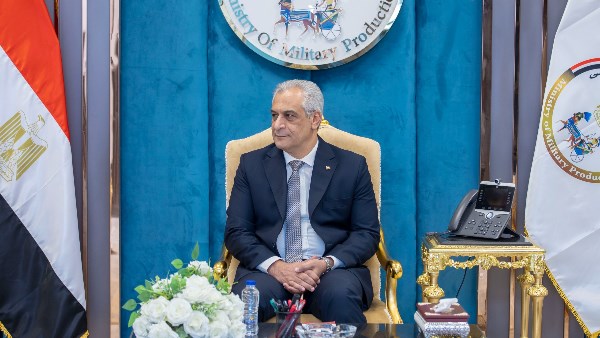 حريصون على تعزيز الشراكات مع الشركات الفرنسية