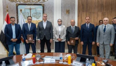 موجز أخبار الوادي الجديد.. المحافظ تلتقي وزير البترول وإنشاء مدرسة فوسفات مصر للتكنولوجيا