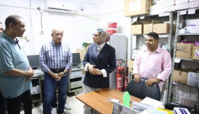 محافظ الوادي الجديد تتابع خطة تطوير التأمين الصحي بالداخلة