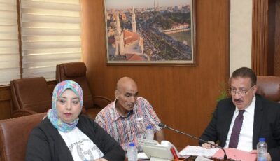 محافظ بورسعيد يؤكد استمرار الاستماع لمشكلات المواطنين ودعم الحالات الإنسانية