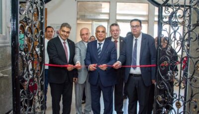 رئيس جامعة طنطا يفتتح أعمال تطوير ورفع كفاءة قاعة المؤتمرات الرئيسية ومعامل “الهستولوجيا”