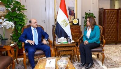 وزيرة التنمية المحلية والبيئة تناقش مع محافظ الغربية إجراءات تنفيذ وإحكام منظومة المخلفات