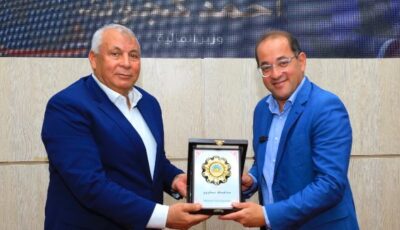 97 مليار جنيه ضرائب طواعيه من الممولين