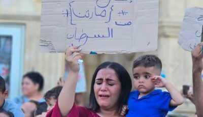 يا عذراء اشفي مارتن.. صورة أم تضرع لشفاء ابنها تبكي ملايين المتابعين