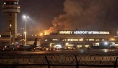 انفجارات وإطلاق نار في عاصمة النيجر .. ماذا يحدث ؟
