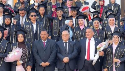 آداب المنصورة تحتفل بتخرج الدفعة الـ44 بمشاركة 3 آلاف من الخريجين وذويهم