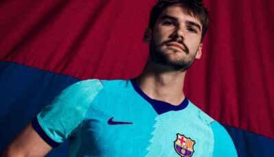 برشلونة يعلن القميص الثالث استعدادا للموسم الجديد