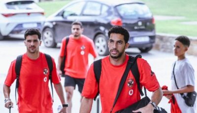 لقطات من تحرك بعثة الأهلي إلى برشلونة استعدادًا لمباراة كأس خوان جامبر..صور