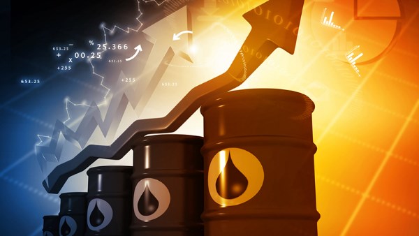 بعد تراجعها بأكثر من 2%.. أسعار النفط ترتفع مرة أخرى