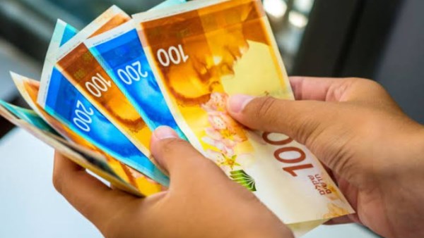 حصار اقتصادي إسرائيلي.. المالية الفلسطينية تعلن صرف 50% من رواتب شهر مايو