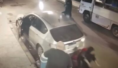 كانوا قاعدين في الشارع.. سيدة تصدم أشخاصًا بسيارتها أثناء الرجوع للخلف بالإسكندرية