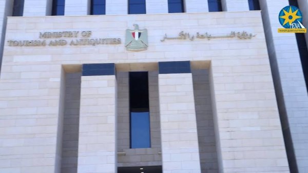 إجراءات فورية للتعامل مع تجمع مياه خلف جامع أحمد بن طولون