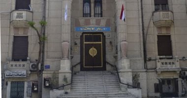 نقابة الأطباء تطالب بوقف القبول فى فروع الجامعات الدولية من 50%