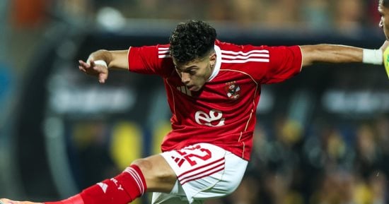 إمام عاشور يستفسر عن موقفه من المشاركة مع الأهلي بسبب قائمة المنتخب