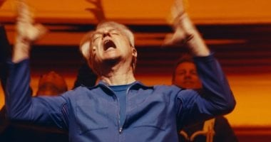 جولة ديفيد بيرن الأخيرة تتحول إلى فيلم حفلات من إخراج برادى كوربيت